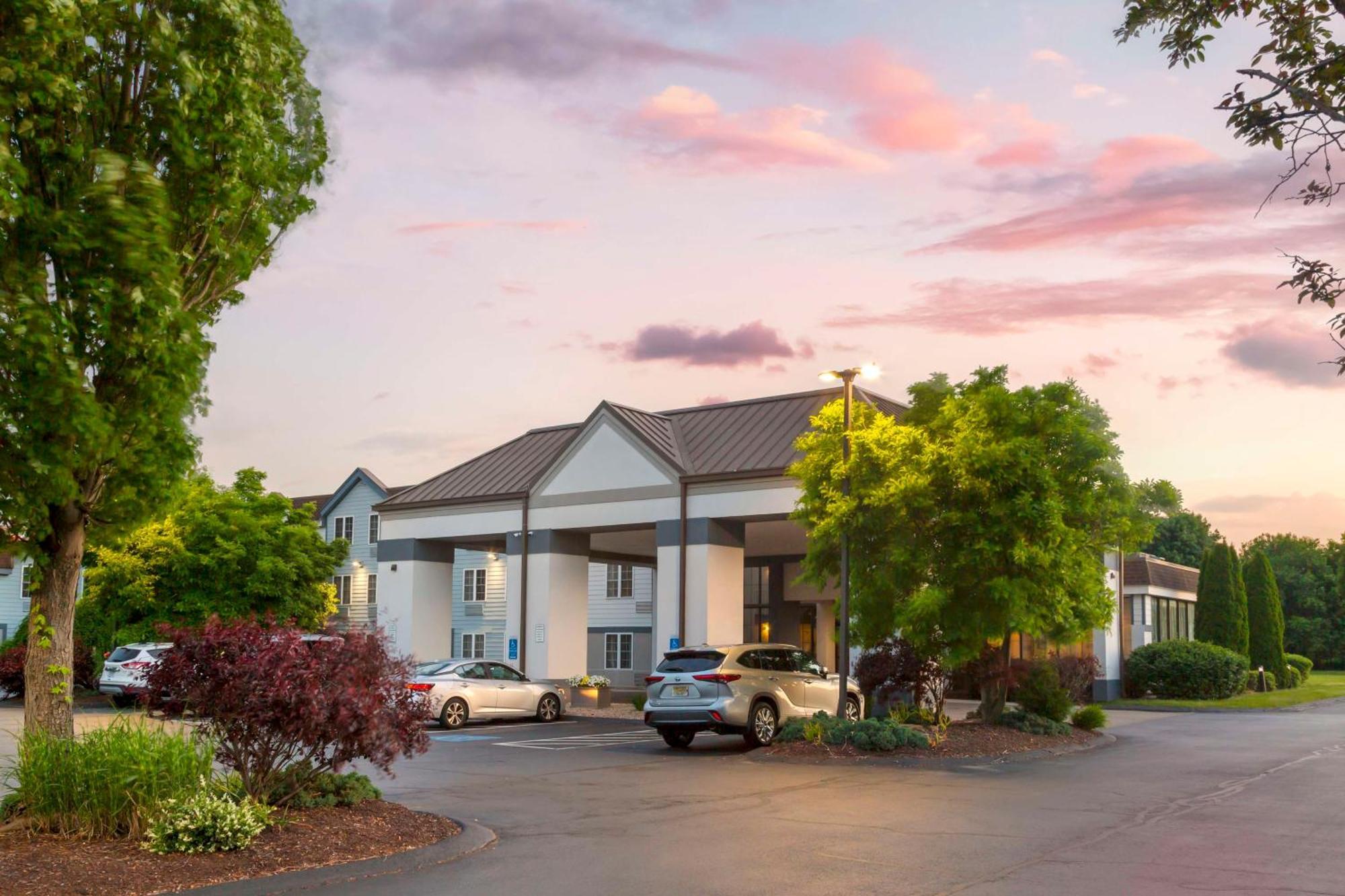 Best Western Hartford Hotel&Suites Exterior foto